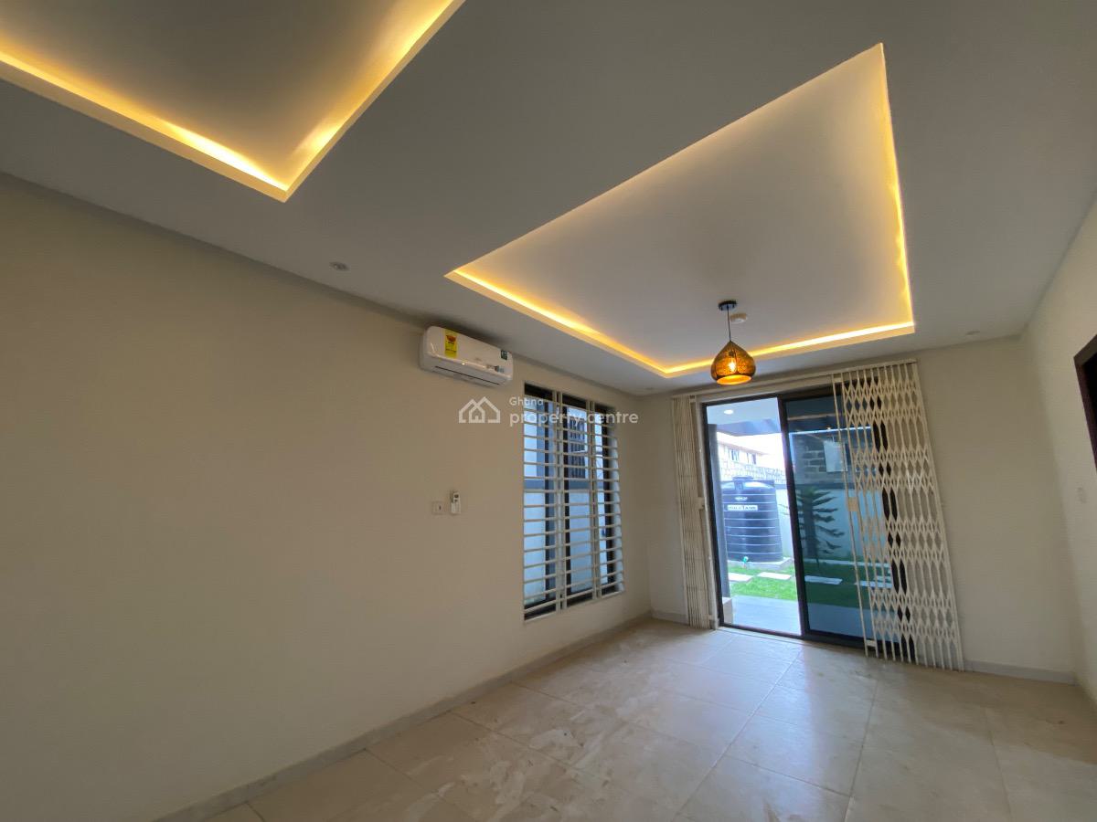 Luxury 4 Bedrooms Lakeside Estates, Lakeside Estates, Adenta Municipal, Accra, Detached Duplex for Sale