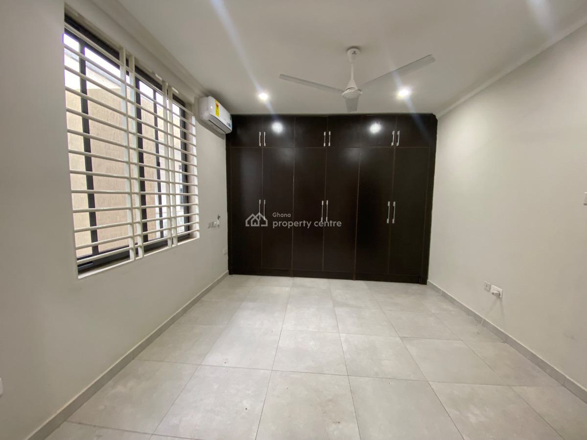 Luxury 4 Bedrooms Lakeside Estates, Lakeside Estates, Adenta Municipal, Accra, Detached Duplex for Sale
