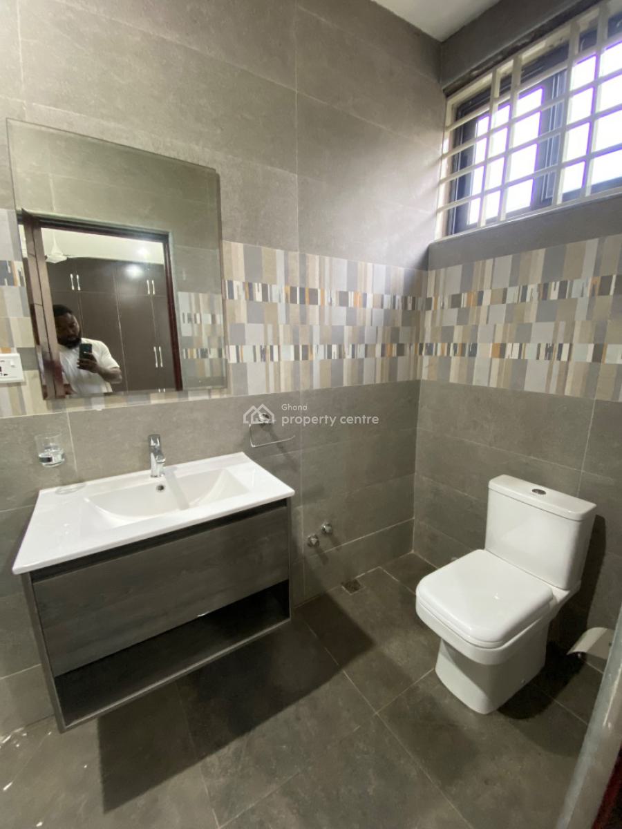 Luxury 4 Bedrooms Lakeside Estates, Lakeside Estates, Adenta Municipal, Accra, Detached Duplex for Sale