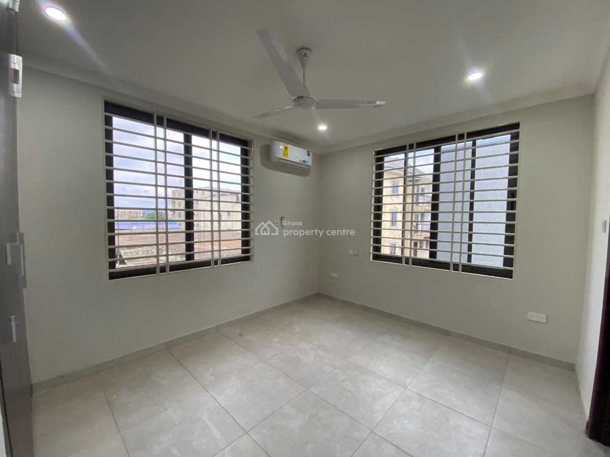 Luxury 4 Bedrooms Lakeside Estates, Lakeside Estates, Adenta Municipal, Accra, Detached Duplex for Sale