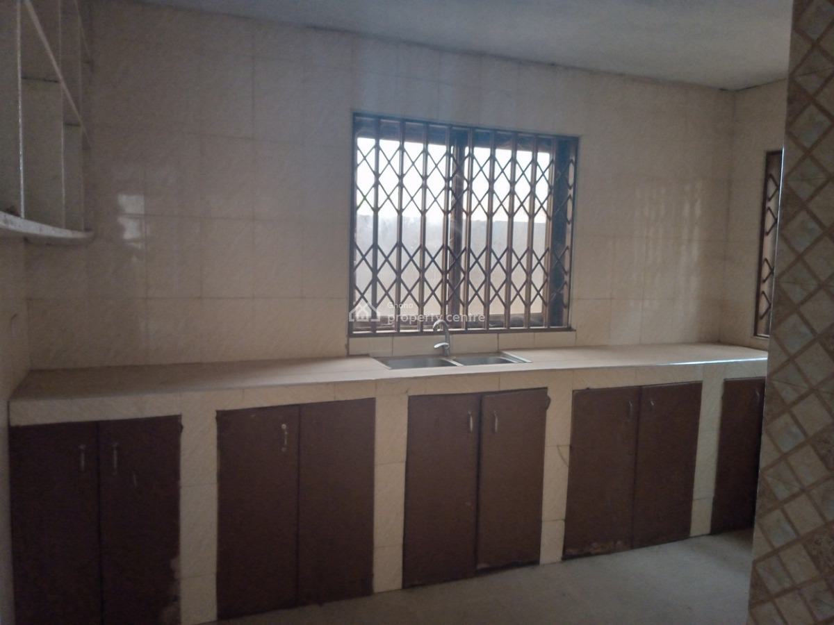 12bedrooms in Gulf City, Tema Gulf City, Tema, Accra, House for Sale
