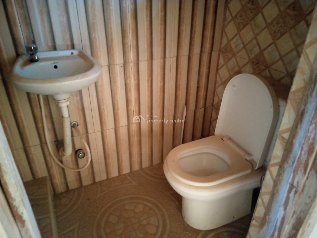 12 Bedrooms, Tema Gulf City, Tema, Accra, House for Sale