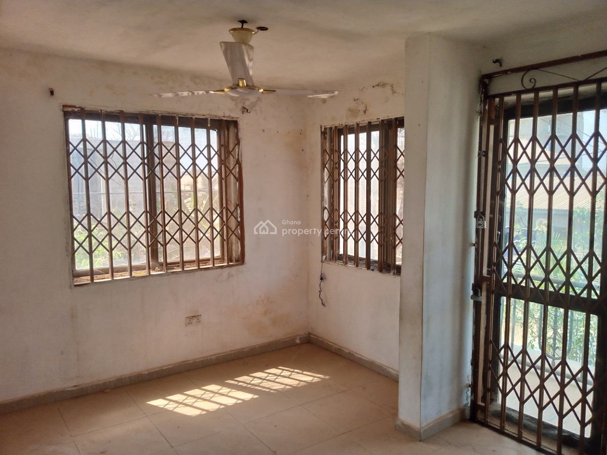 12 Bedrooms, Tema Gulf City, Tema, Accra, House for Sale