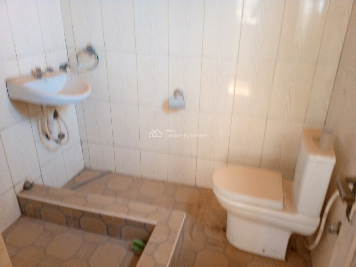 12 Bedrooms, Tema Gulf City, Tema, Accra, House for Sale