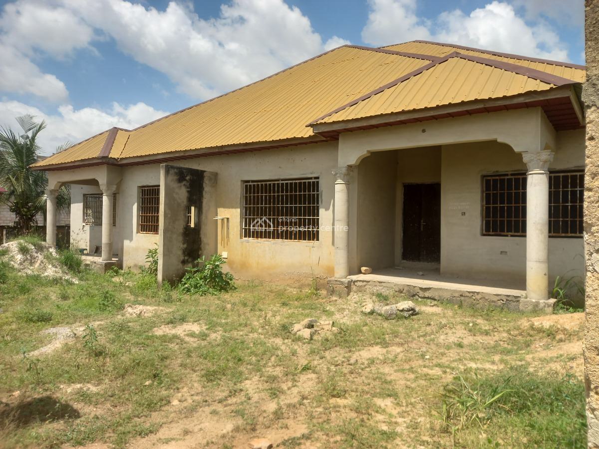 6 Bedrooms, Konkorli, Near Santasi/ Ahodwo Daban., Kumasi Metropolitan, Ashanti, House for Sale