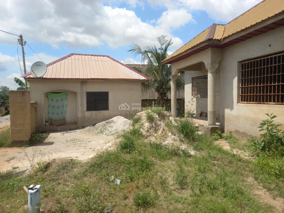 6 Bedrooms, Konkorli, Near Santasi/ Ahodwo Daban., Kumasi Metropolitan, Ashanti, House for Sale