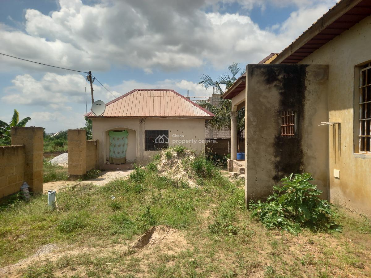 6 Bedrooms, Konkorli, Near Santasi/ Ahodwo Daban., Kumasi Metropolitan, Ashanti, House for Sale