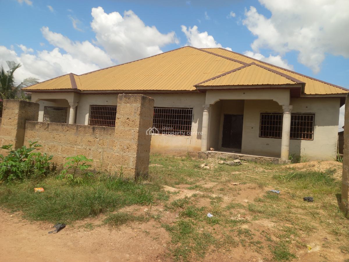 6 Bedrooms, Konkorli, Near Santasi/ Ahodwo Daban., Kumasi Metropolitan, Ashanti, House for Sale