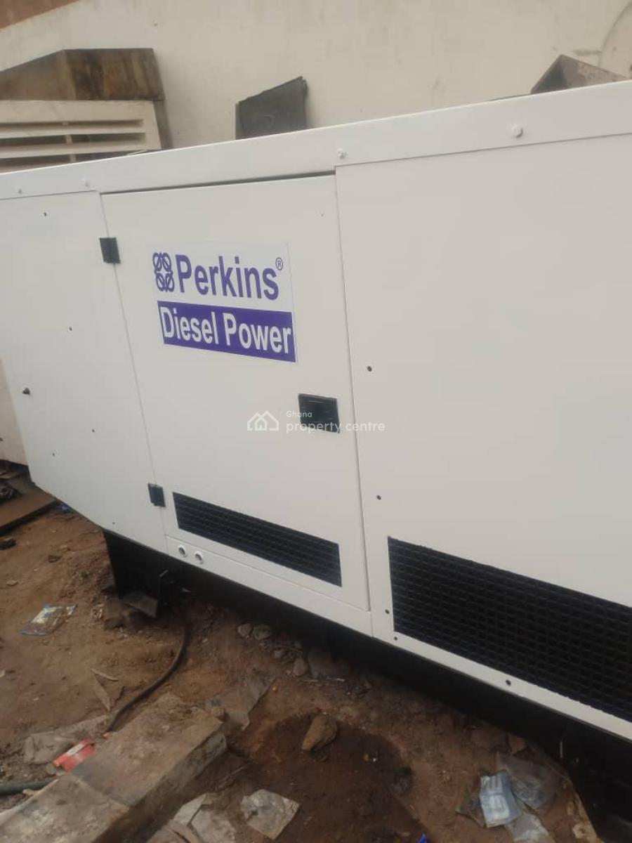 Luxury 16 Bedrooms, Pokuase Hill Top, Pokuase (pokoasi), Ga West Municipal, Accra, Hotel / Guest House for Sale