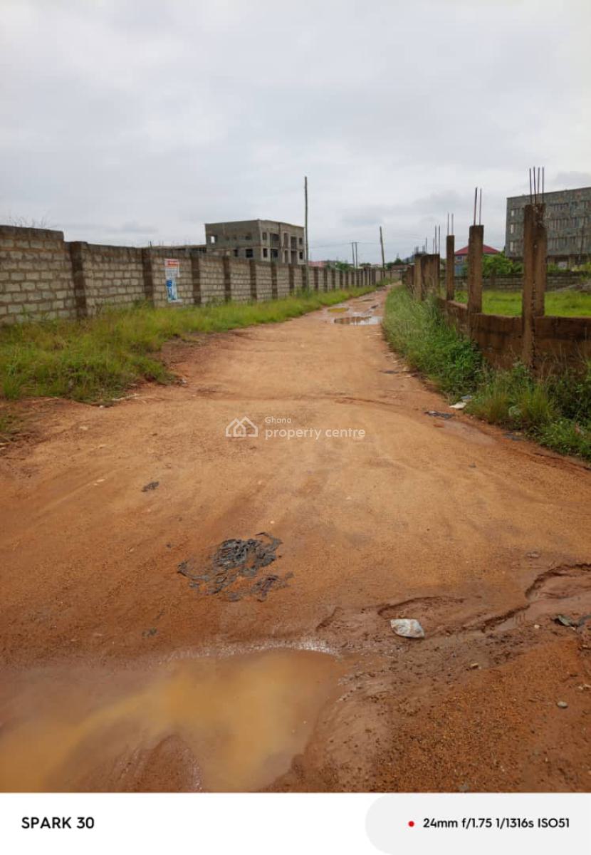 Titled & Walled Plot @ Nsakina Ablekuma, Nsakina Ablekuma, Ga East Municipal, Accra, Land for Sale
