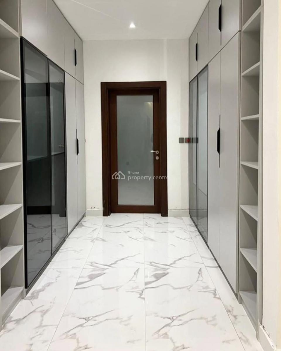 Executive 3-bedroom, Ashaley Botwe, Adenta Municipal, Accra, House for Sale