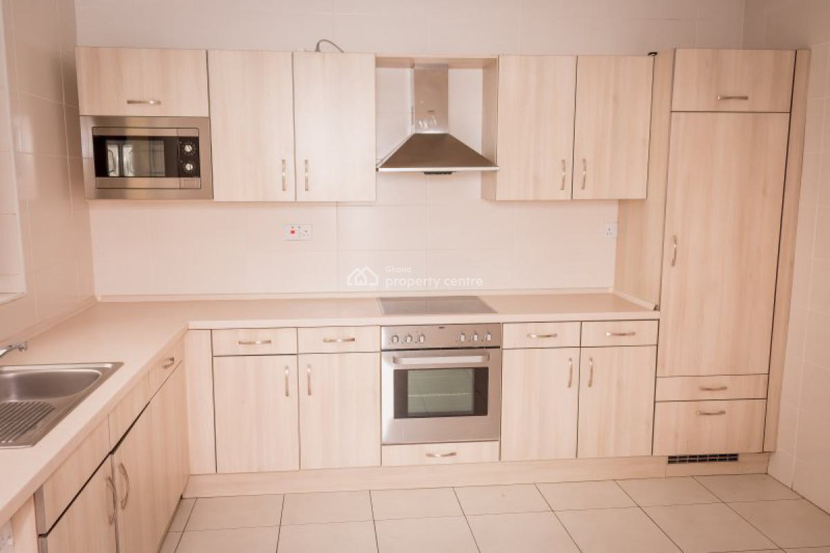 Fully Furnished 3 Bedroom Apartment with Swimming Pool, North Ridge, Accra, Apartment for Rent