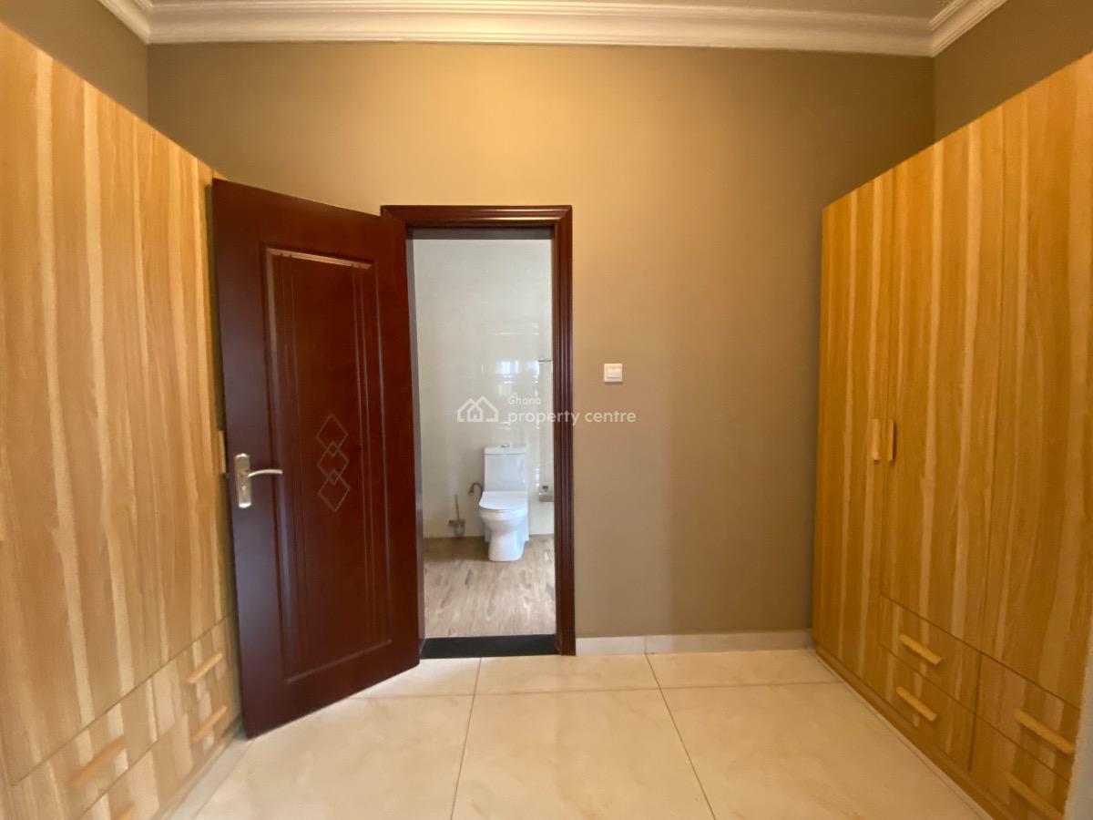 5 Bedrooms in East Legon, East Legon, East Legon, Accra, Detached Duplex for Sale