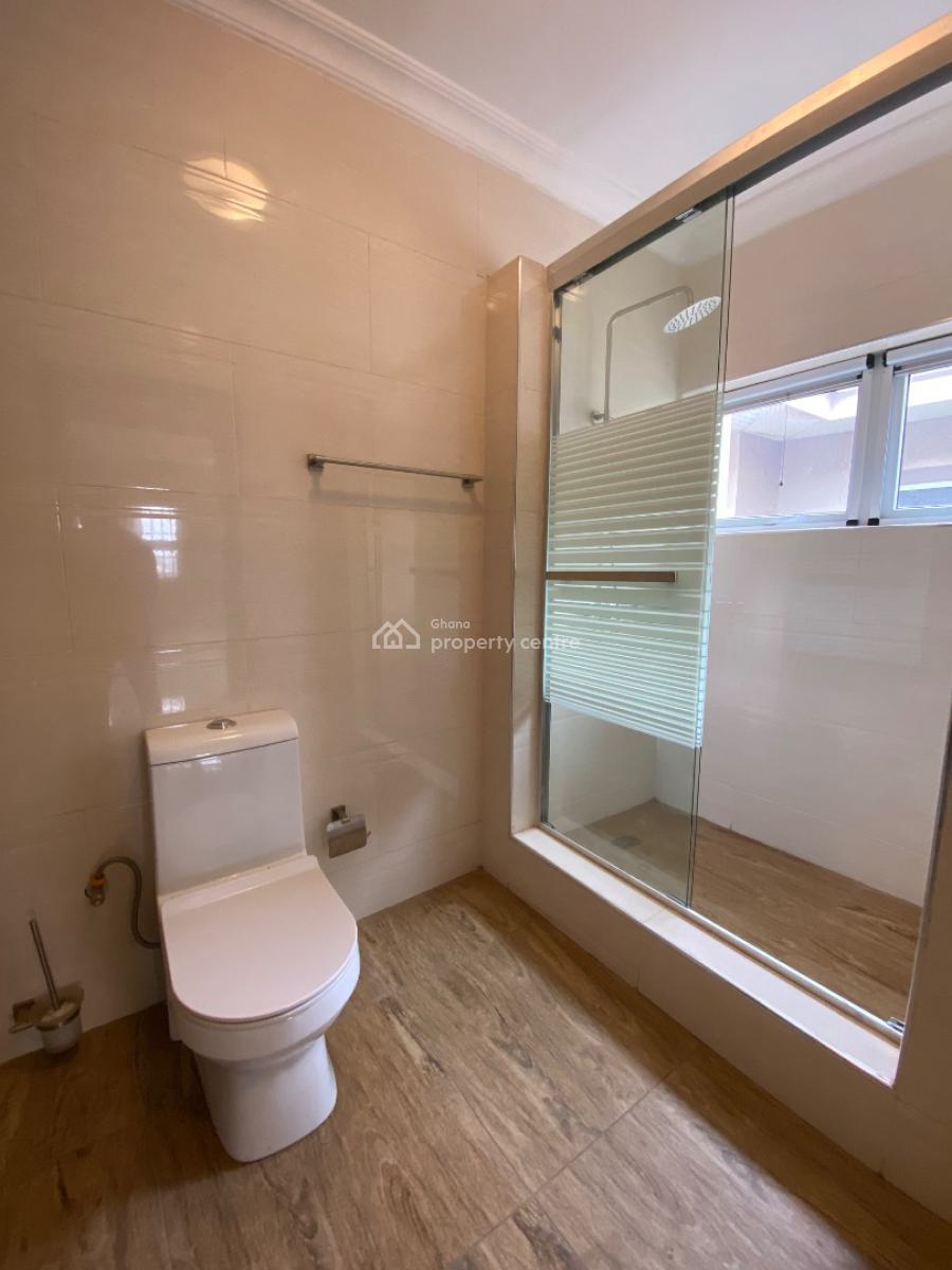 5 Bedrooms in East Legon, East Legon, East Legon, Accra, Detached Duplex for Sale