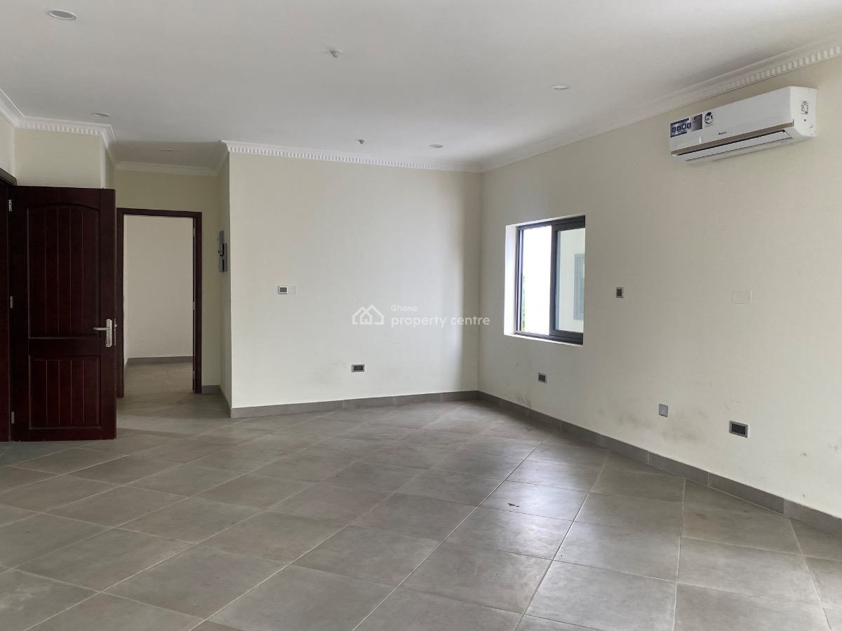 5 Bedrooms Office Complex in East Legon, East Legon, East Legon, Accra, Plaza / Complex / Mall for Rent