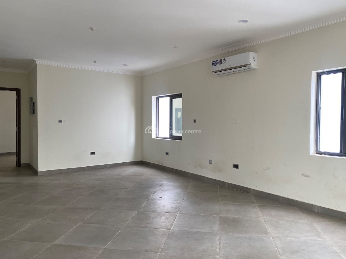 5 Bedrooms Office Complex in East Legon, East Legon, East Legon, Accra, Plaza / Complex / Mall for Rent