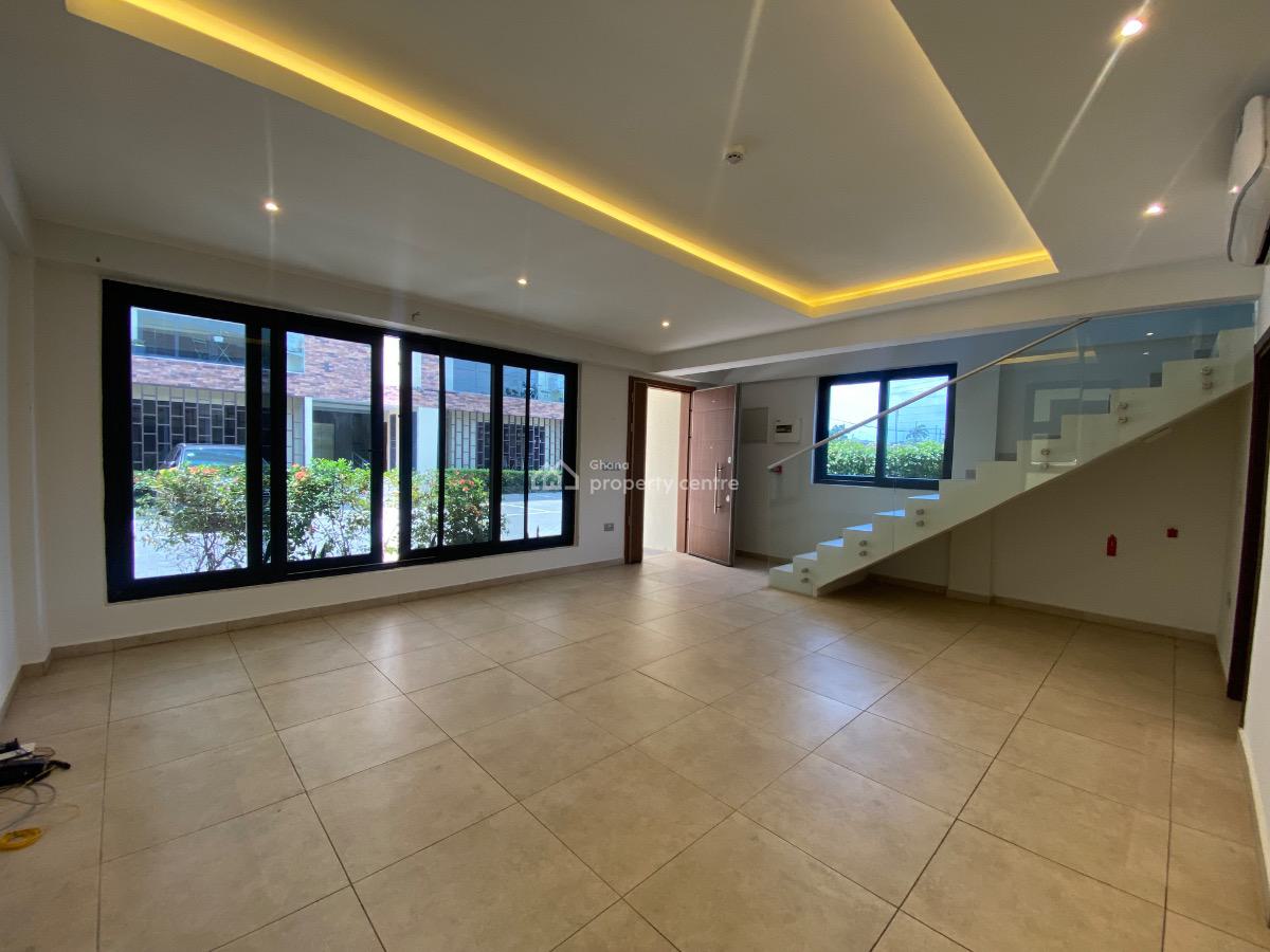 3 Bedrooms Townhouse with Pool East Legon, Lagos Avenue, East Legon, Accra, Townhouse for Rent