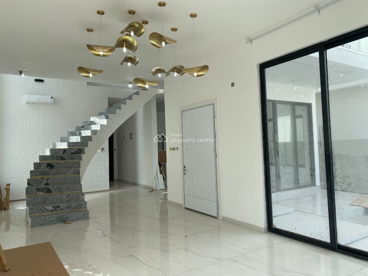 Luxury 4 Bedrooms with Pool East Legon, East Legon, East Legon, Accra, Detached Duplex for Sale