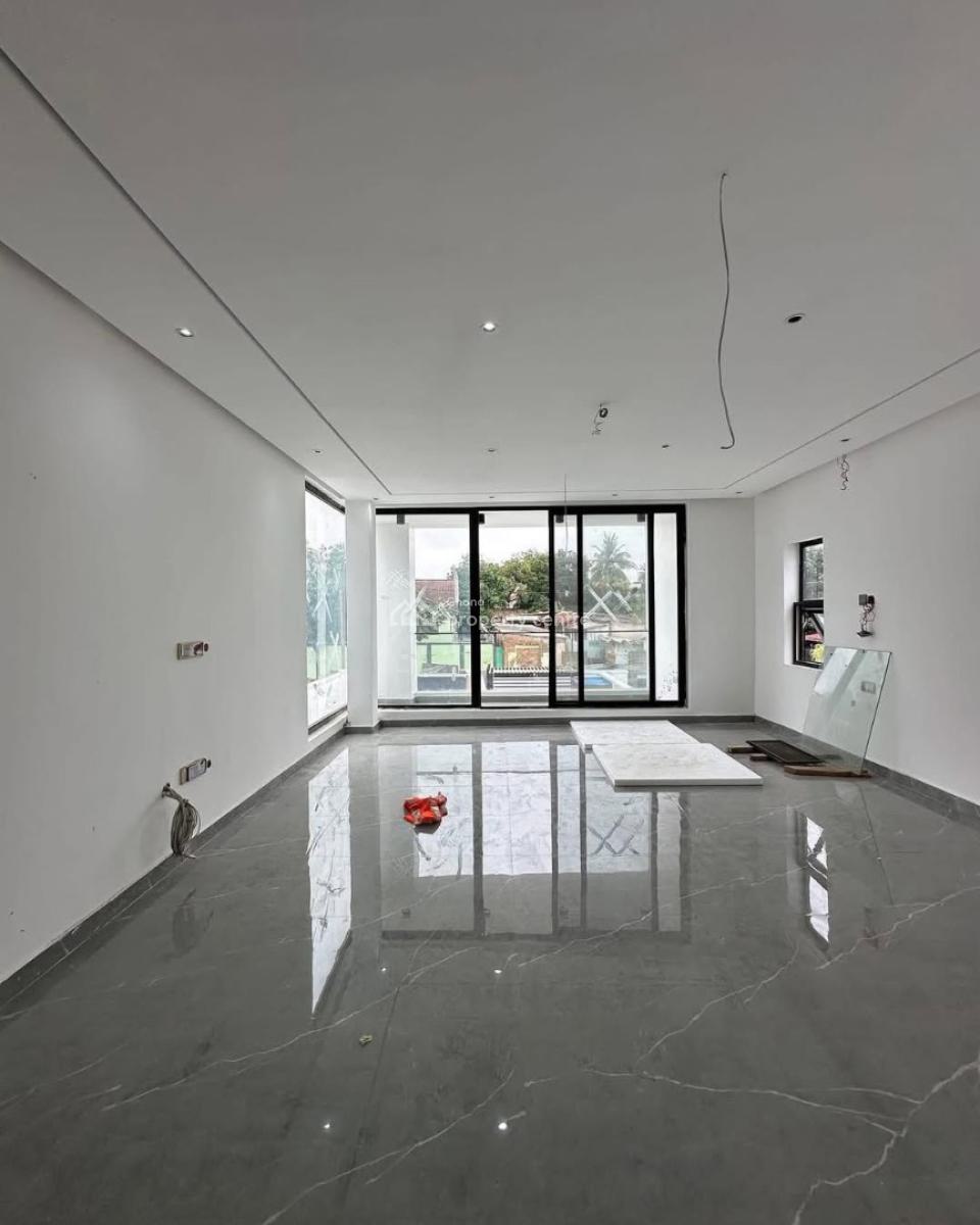 Executive 5 Bedroom, Ashaley Botwe, Adenta Municipal, Accra, House for Sale