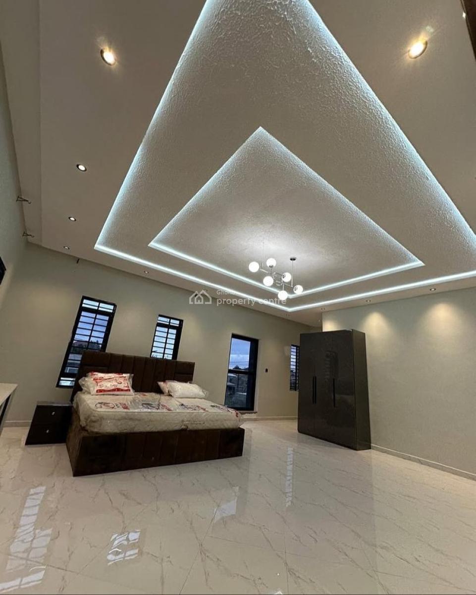 Executive 4-bedroom, Kpone Katamanso, Accra, House for Sale