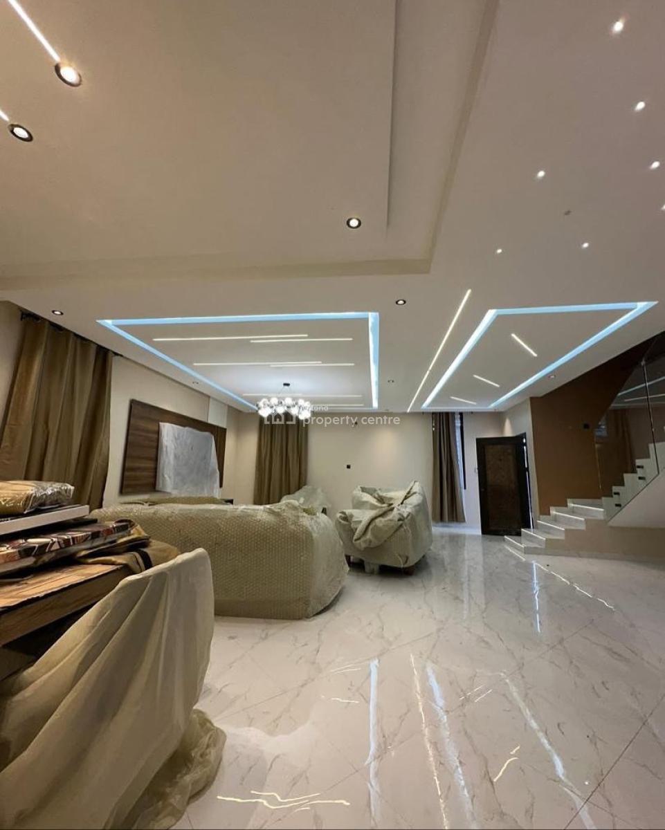 Executive 4-bedroom, Kpone Katamanso, Accra, House for Sale