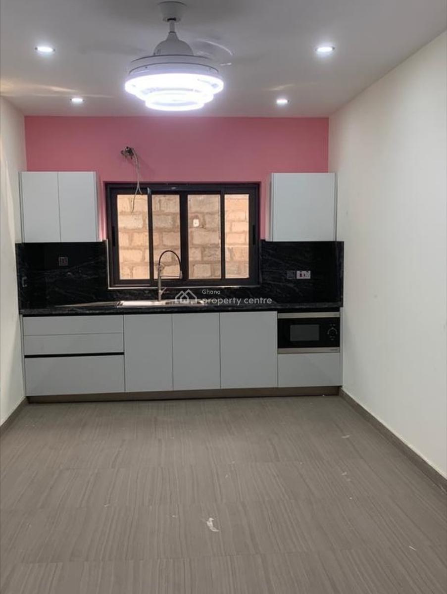 Executive 5 Bedrooms, East Legon, Accra, House for Sale