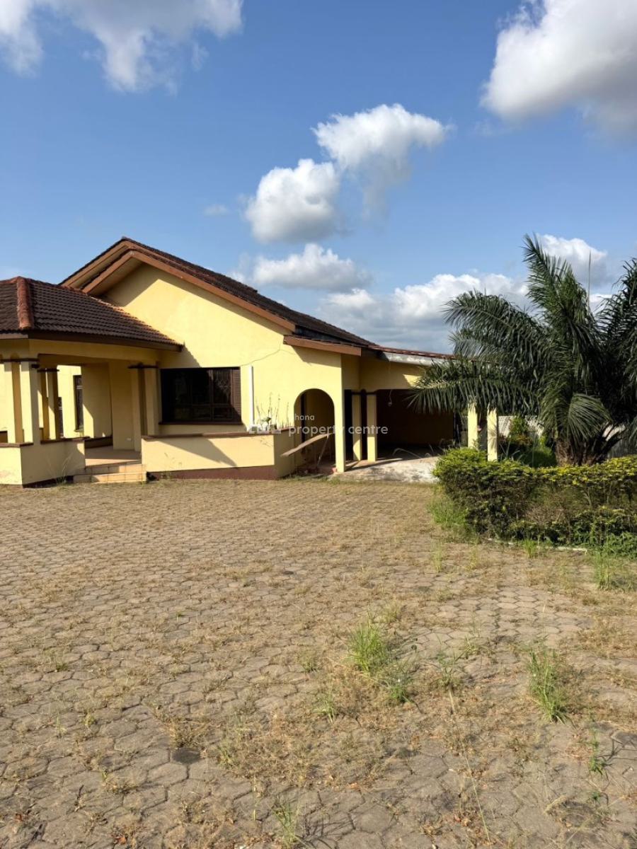 Four Bedroom Self Compound, Acp Estate, Pokuase (pokoasi), Ga West Municipal, Accra, House for Rent
