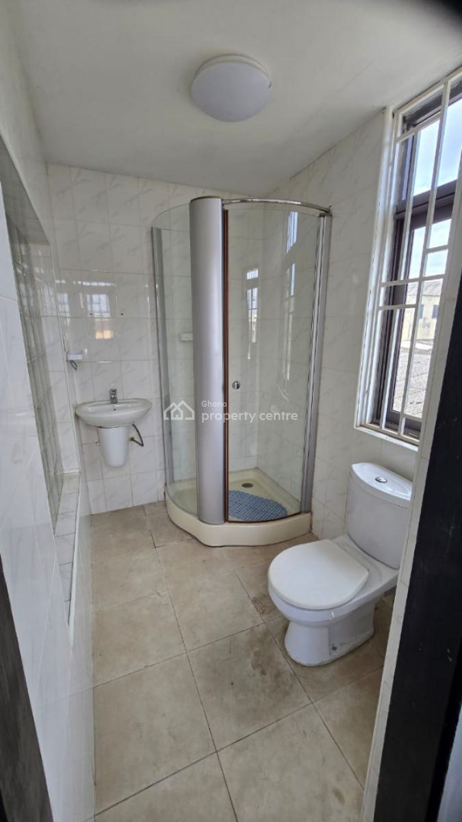Luxury 4 Bedrooms House, Osu, Accra, House for Rent