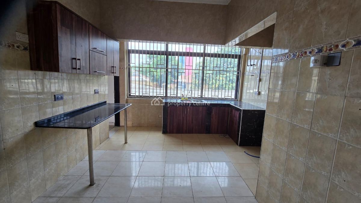 Luxury 4 Bedrooms House, Osu, Accra, House for Rent