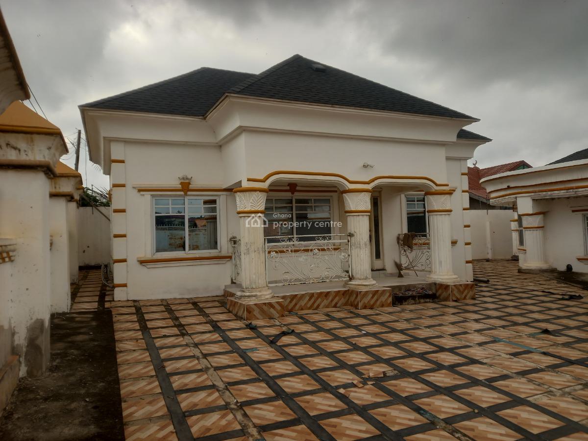 7 Bedrooms, Parkoso, Near Asokore Mampong/ Tech Junction, Kumasi Metropolitan, Ashanti, House for Sale