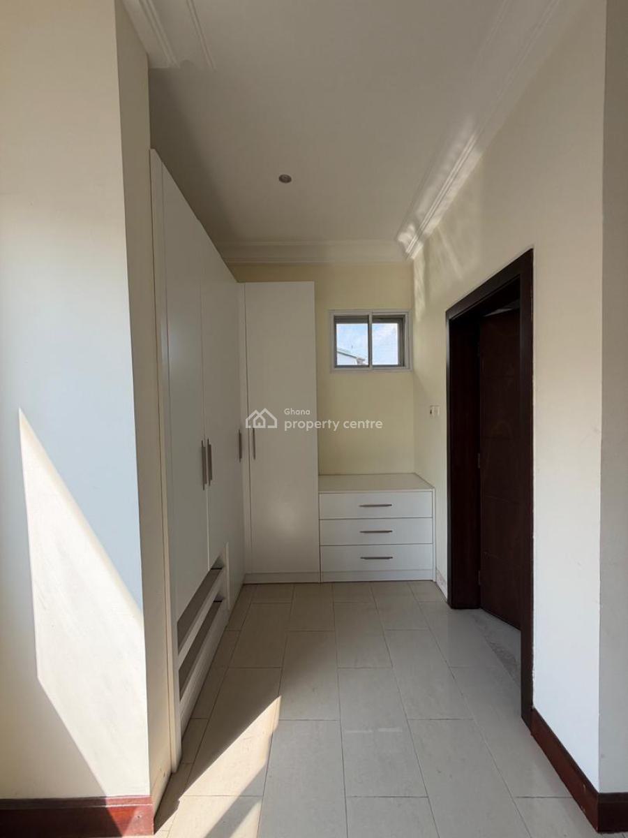 4 Bedrooms House at East Legon Adjiringanor, Adjiringanor, Adjiringanor, East Legon, Accra, Detached Duplex for Sale