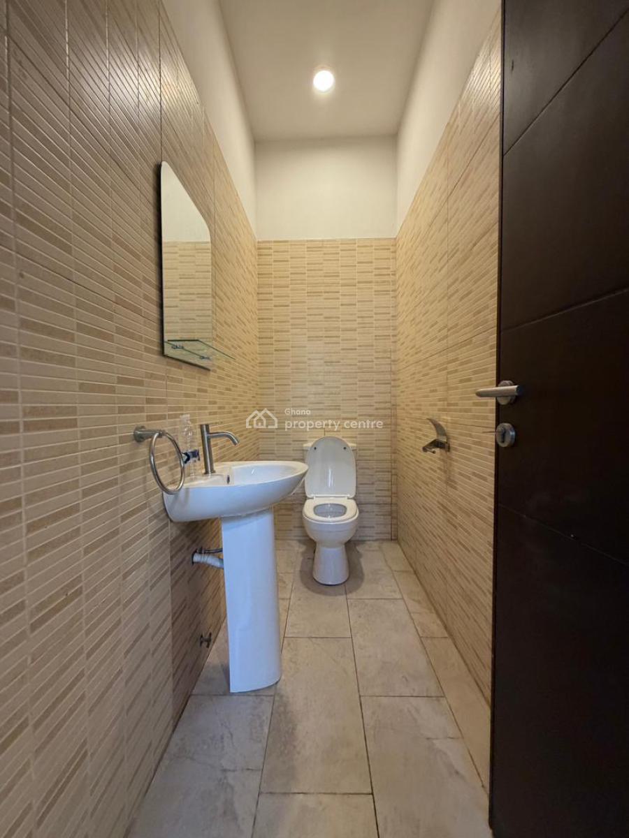 4 Bedrooms House at East Legon Adjiringanor, Adjiringanor, Adjiringanor, East Legon, Accra, Detached Duplex for Sale