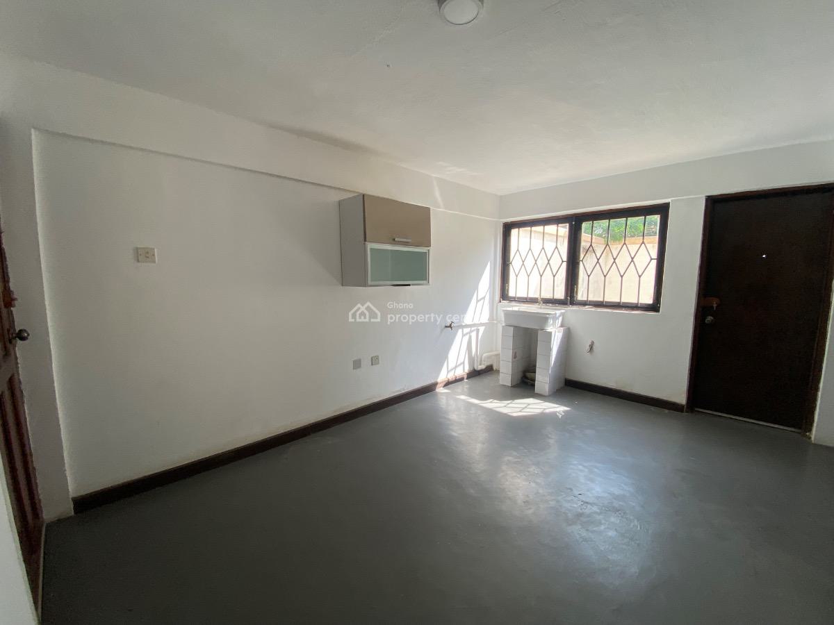 5 Bedrooms Commercial Property, Cantonments, Accra, House for Rent