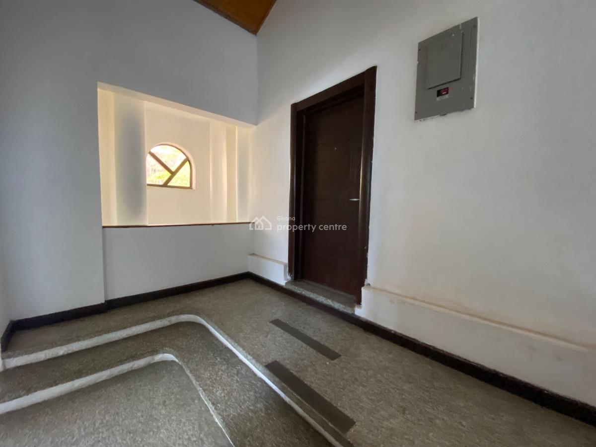 5 Bedrooms Commercial Property, Cantonments, Accra, House for Rent