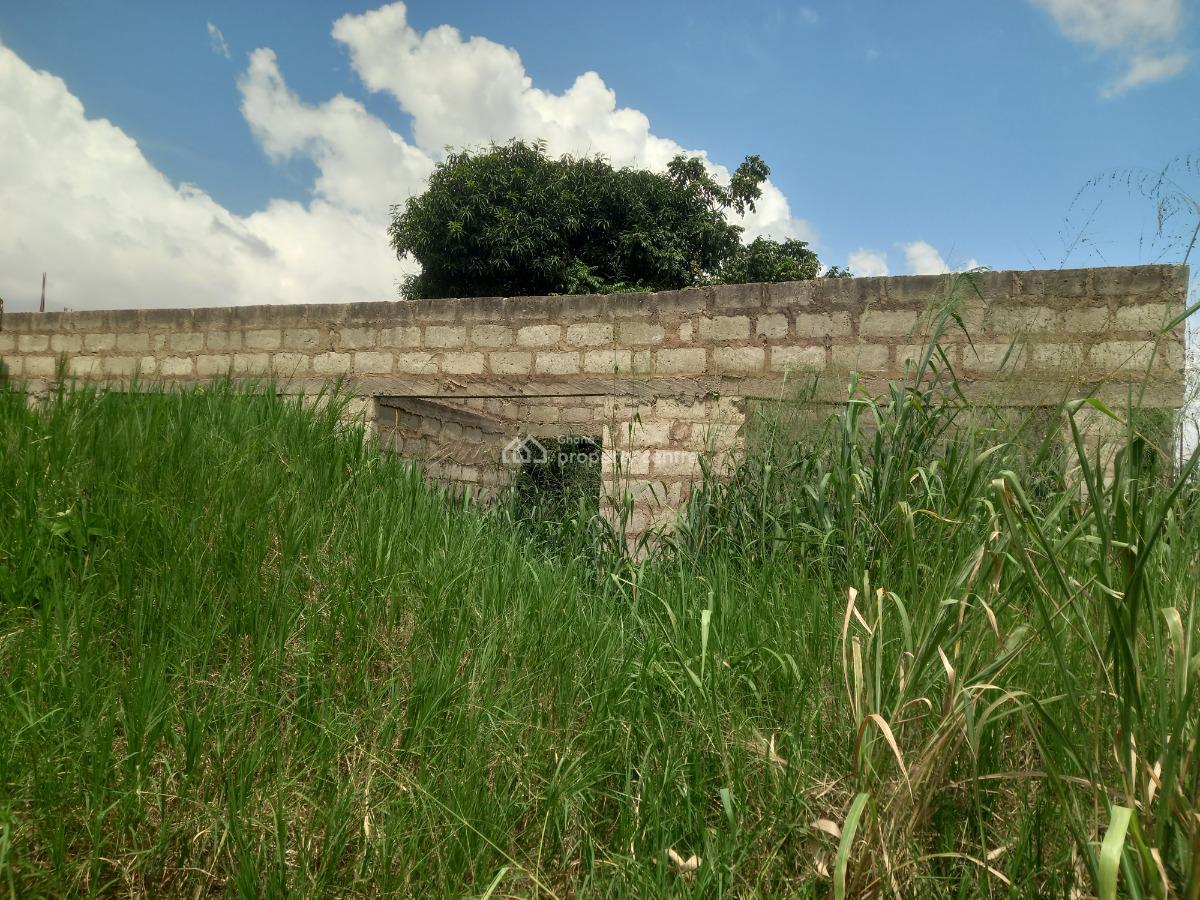 Plot ( 3 Shops/ Stores)  Fully Fence Walled., Sabin Akrofrom, Near Trede.  on Santasi Road., Kumasi Metropolitan, Ashanti, Land for Sale