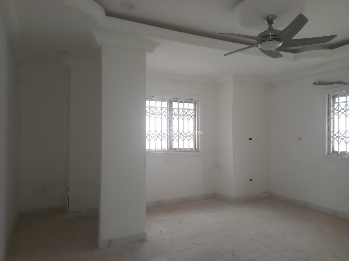 7 Bedrooms ( Asokore Mampong), Asokore Mampong ( Parkoso)., Kumasi Metropolitan, Ashanti, House for Sale