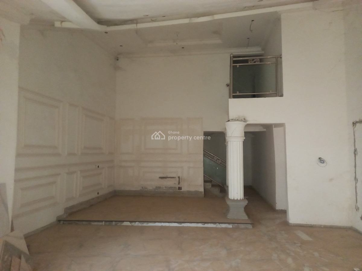 7 Bedrooms ( Asokore Mampong), Asokore Mampong ( Parkoso)., Kumasi Metropolitan, Ashanti, House for Sale