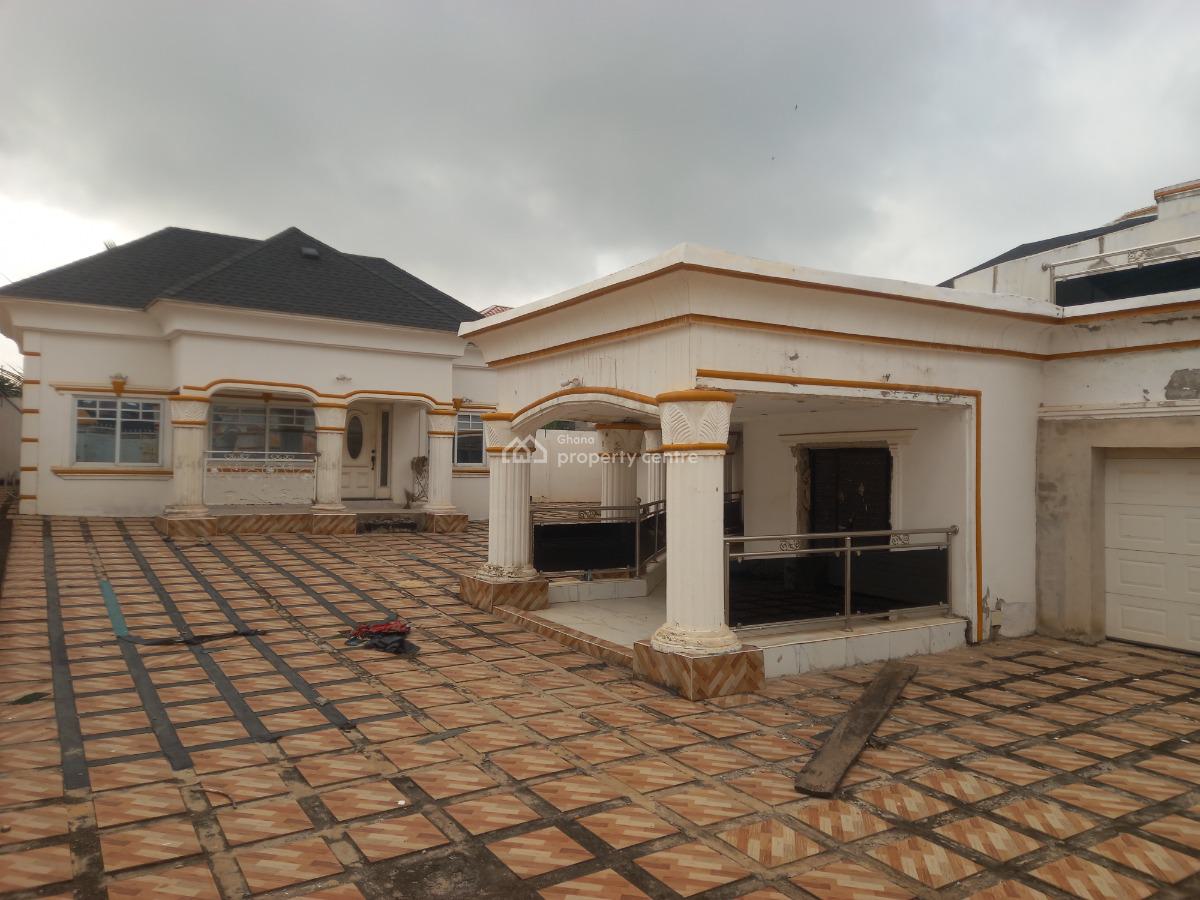 7 Bedrooms ( Asokore Mampong), Asokore Mampong ( Parkoso)., Kumasi Metropolitan, Ashanti, House for Sale
