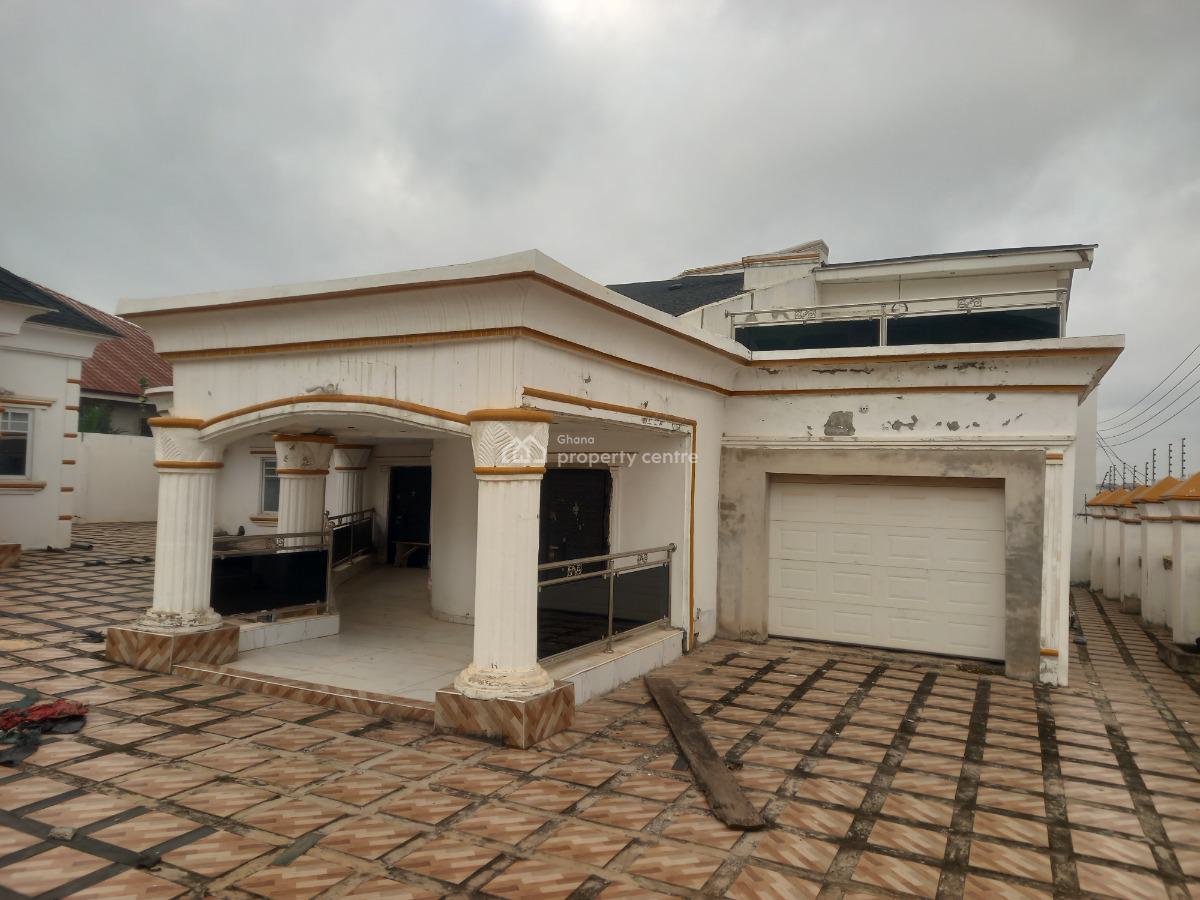 7 Bedrooms ( Asokore Mampong), Asokore Mampong ( Parkoso)., Kumasi Metropolitan, Ashanti, House for Sale
