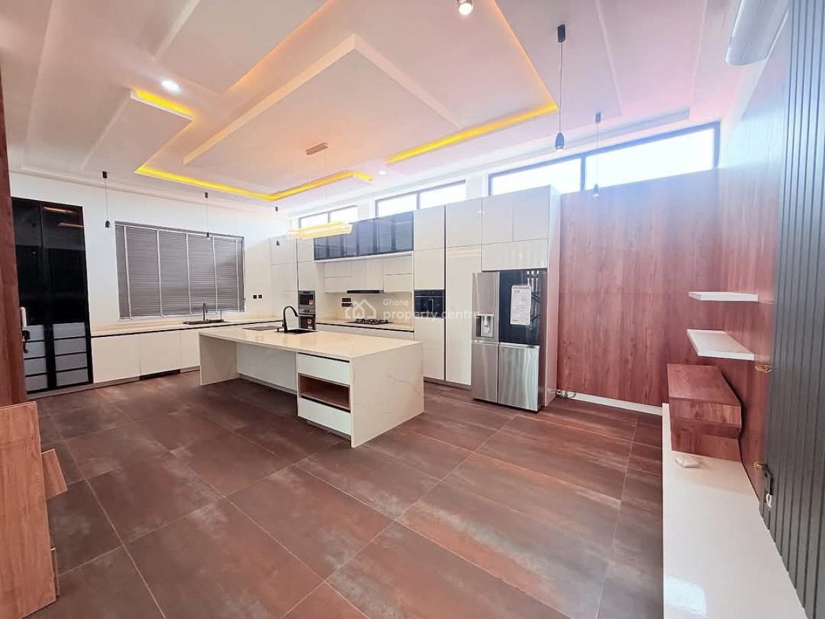 Executive Elegant 6 Bedrooms One Storey Building with Boys Quarters, East Legon, Accra, Detached Duplex for Sale