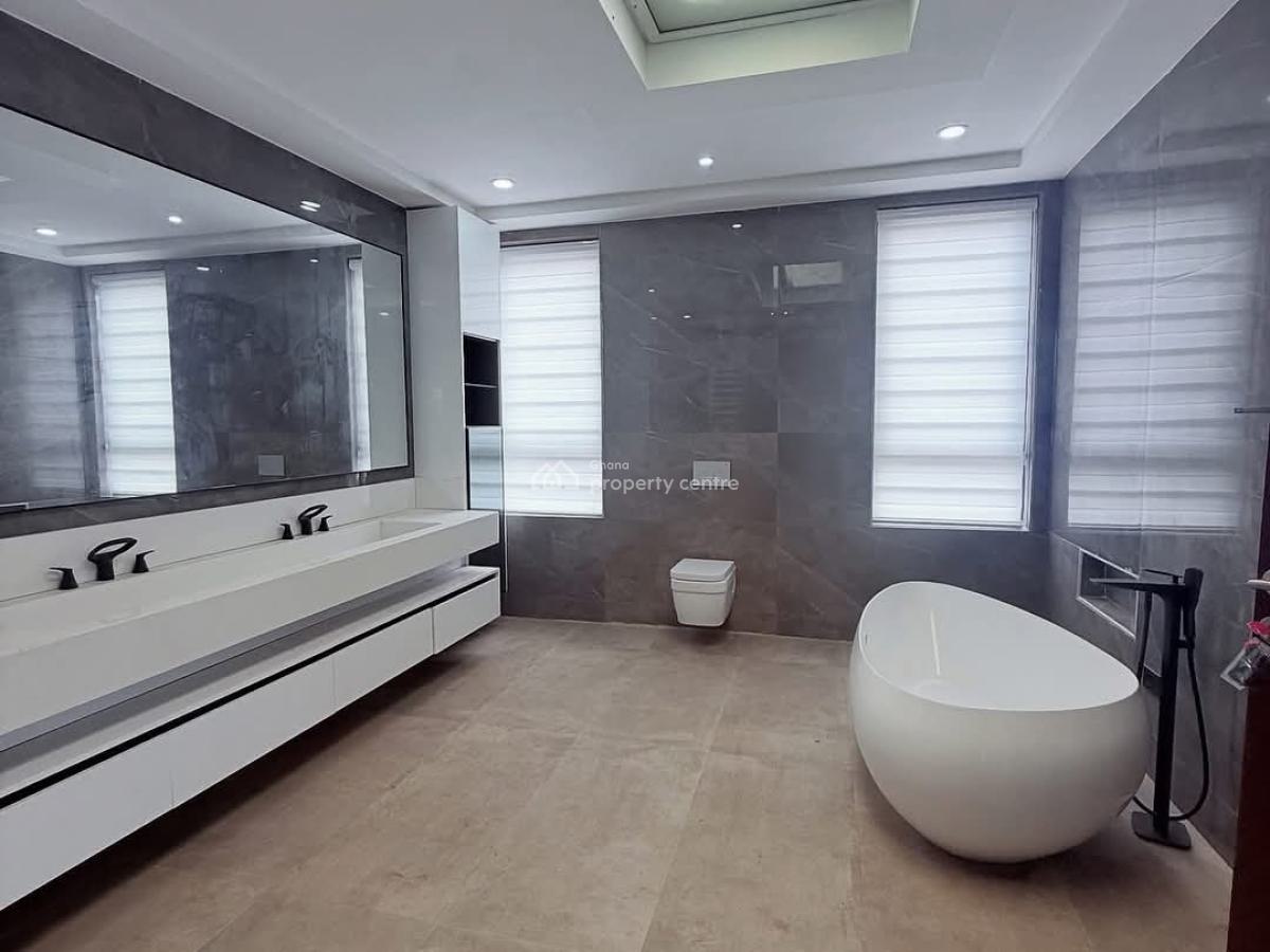 Executive Elegant 6 Bedrooms One Storey Building with Boys Quarters, East Legon, Accra, Detached Duplex for Sale