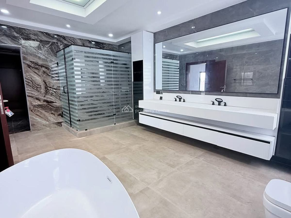 Executive Elegant 6 Bedrooms One Storey Building with Boys Quarters, East Legon, Accra, Detached Duplex for Sale