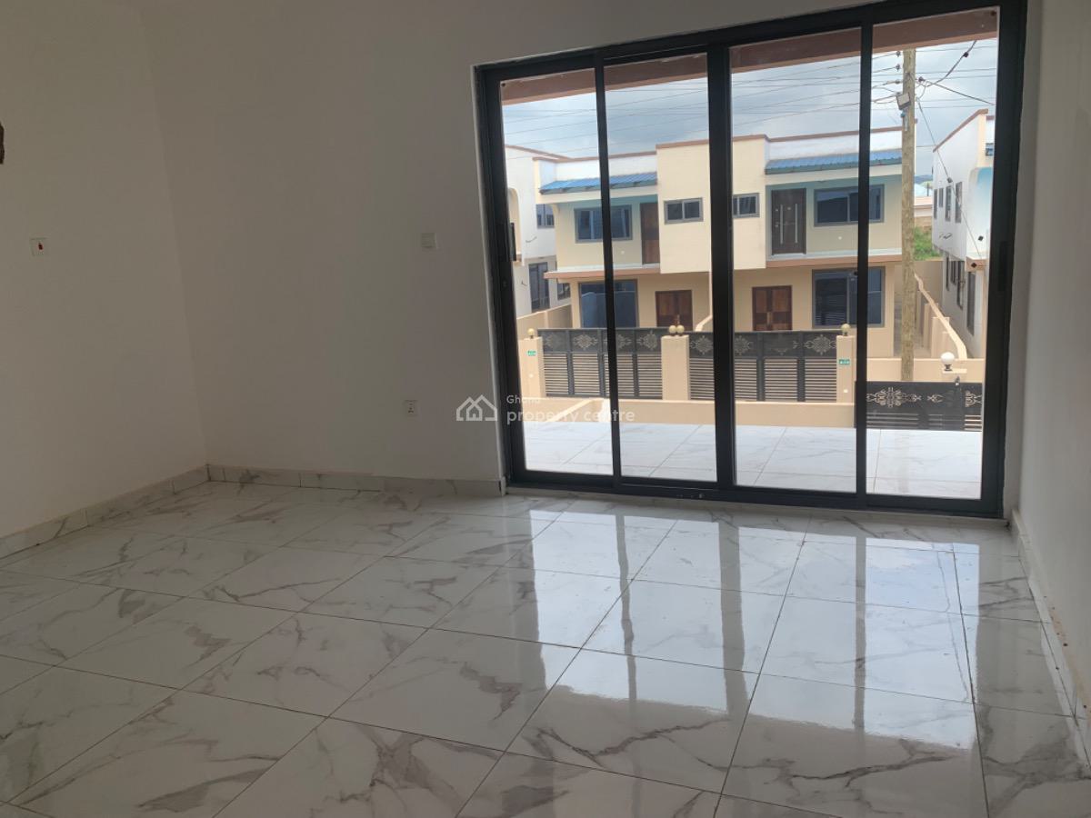 Executive Newly Built 3 Bedroom Housing Units with Flexiblepaymentplan, Oyarifa, La Nkwantanang Madina Municipal, Accra, House for Sale