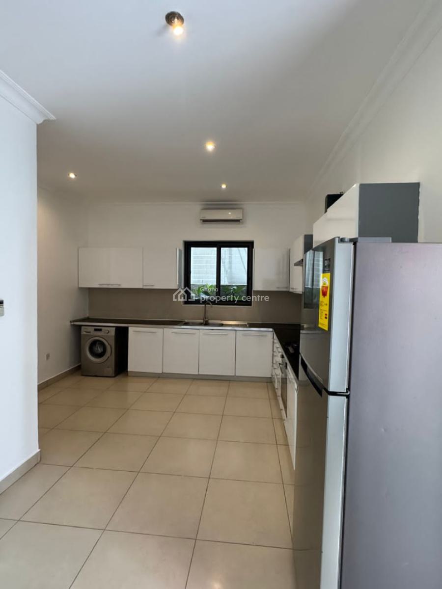 Executive 4-bedroom Townhouse @ East Legon, East Legon, Accra, Townhouse for Rent