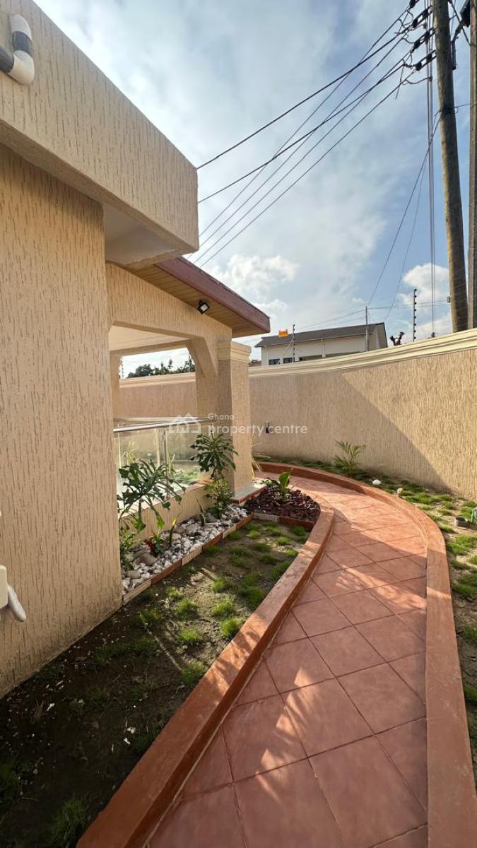 Executive 5-bedroom Smart House @ Tesano, Tesano, Accra, House for Rent