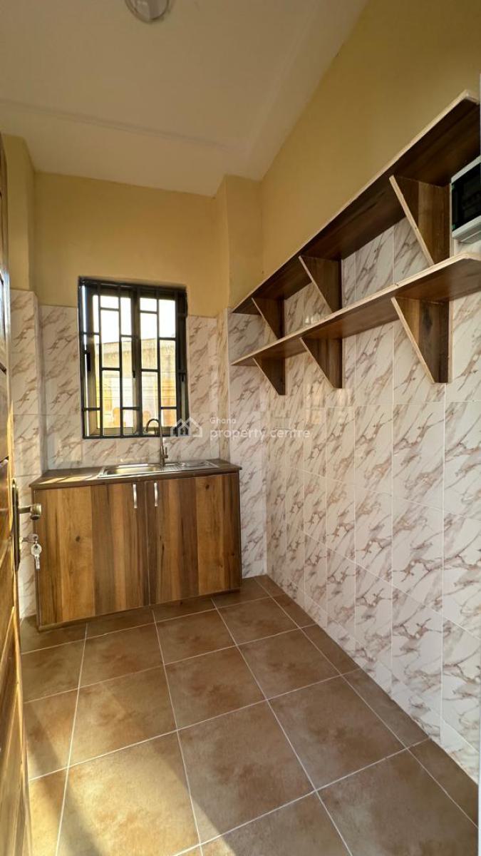 Executive 5-bedroom Smart House @ Tesano, Tesano, Accra, House for Rent