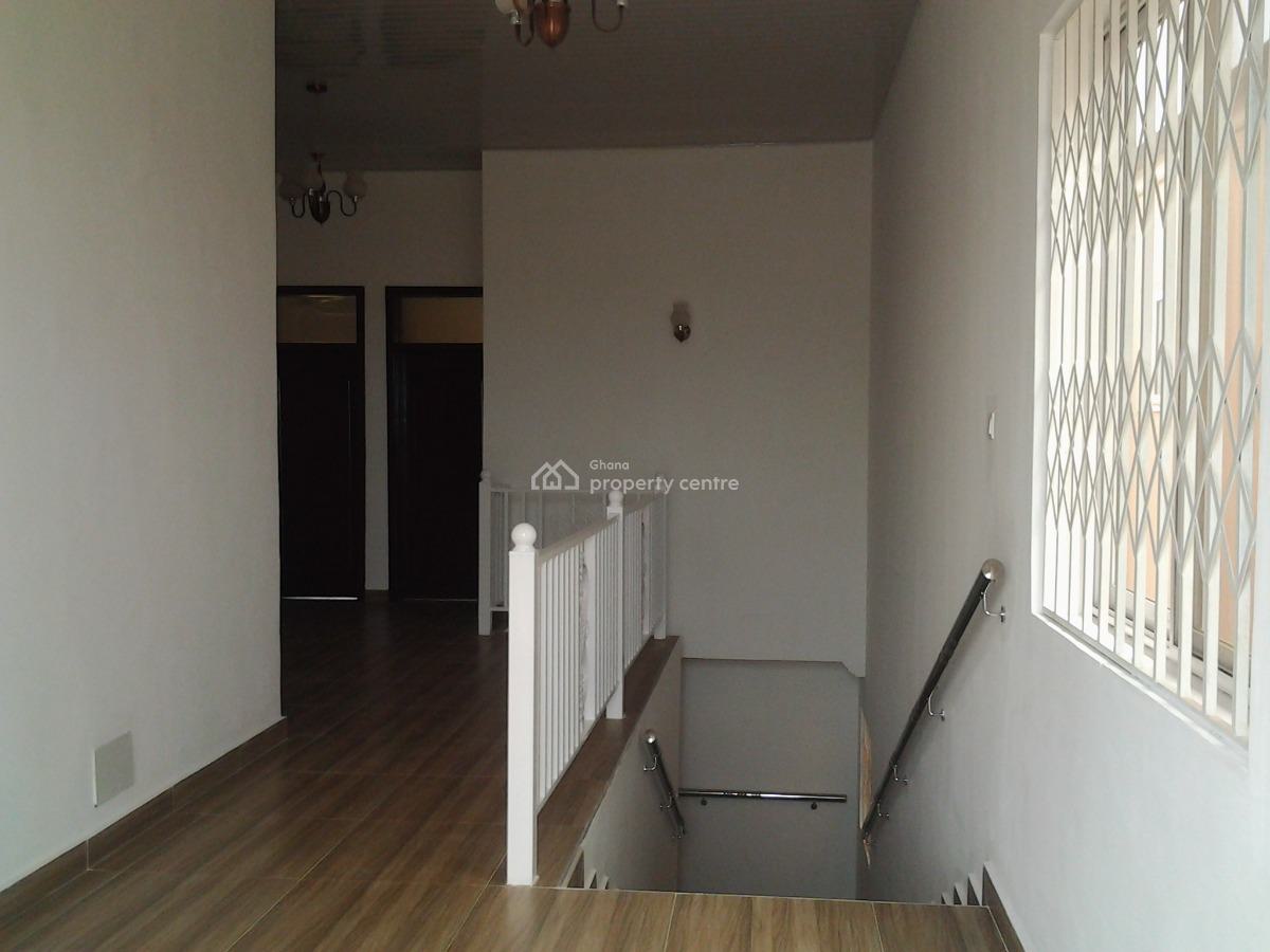 4 Bedroom House in a Gated Estate., Lakeside Estates, Ashaley Botwe, Adenta Municipal, Accra, Detached Duplex for Rent