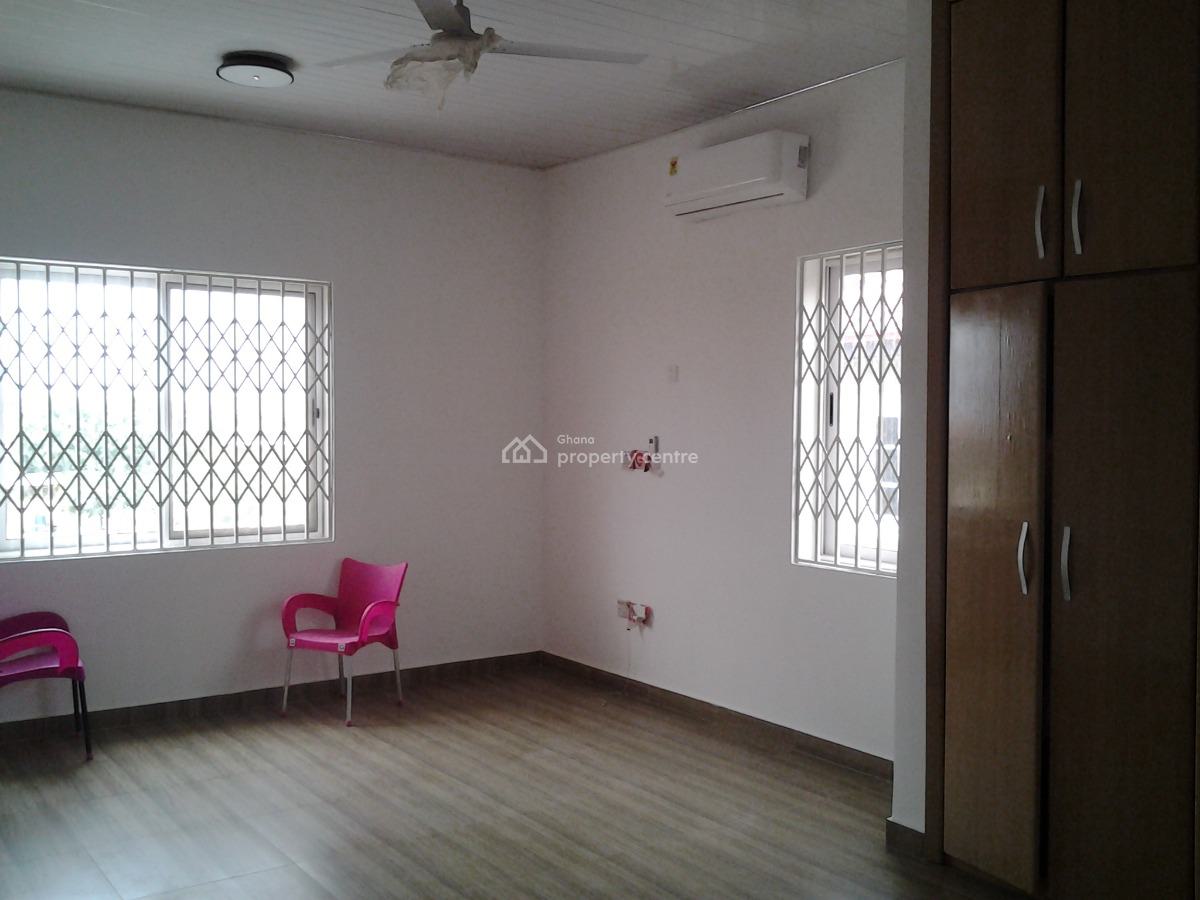 4 Bedroom House in a Gated Estate., Lakeside Estates, Ashaley Botwe, Adenta Municipal, Accra, Detached Duplex for Rent