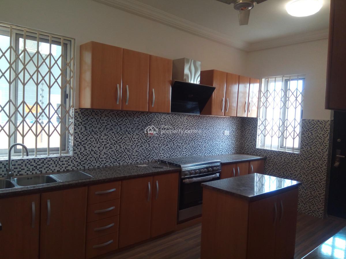 4 Bedroom House in a Gated Estate., Lakeside Estates, Ashaley Botwe, Adenta Municipal, Accra, Detached Duplex for Rent