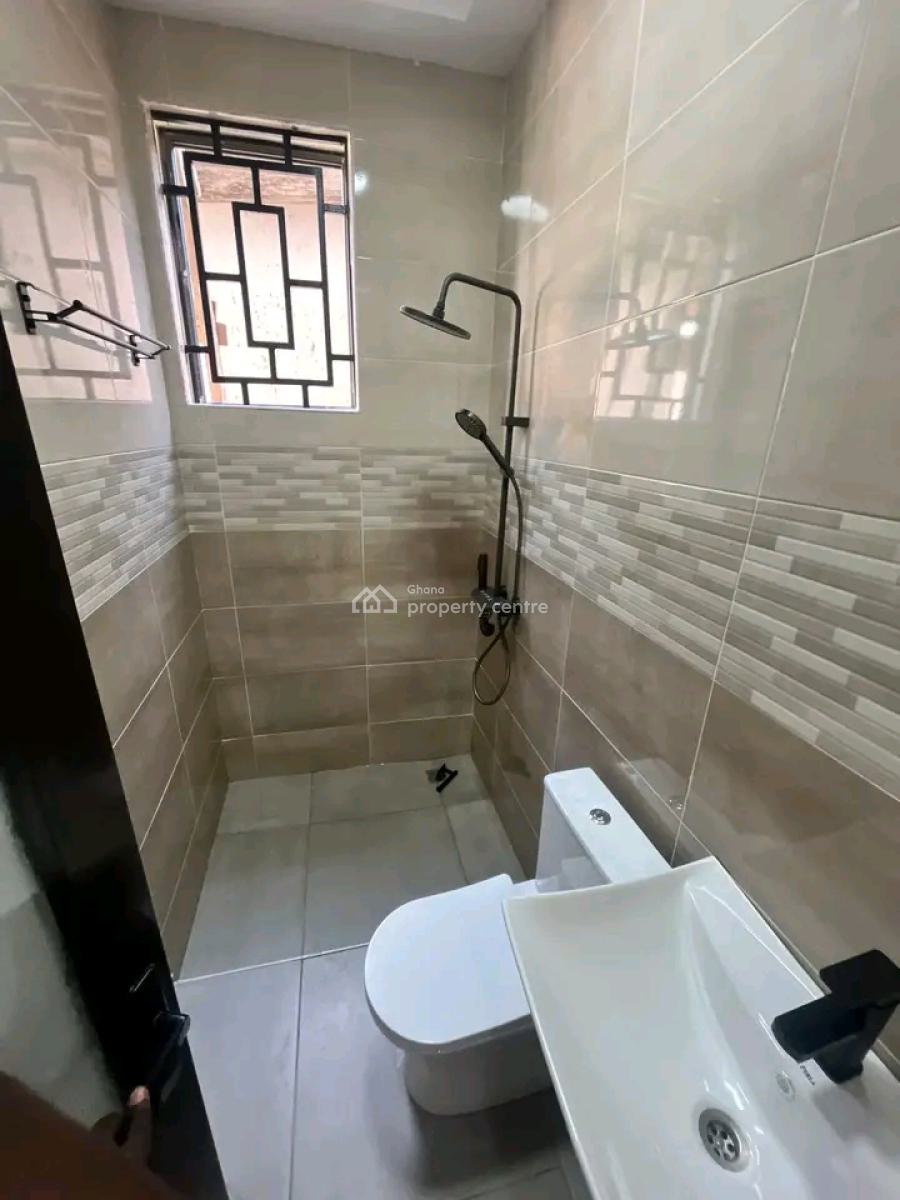 Executive 2-bedroom Apartment, Dansoman, Accra, Apartment for Rent